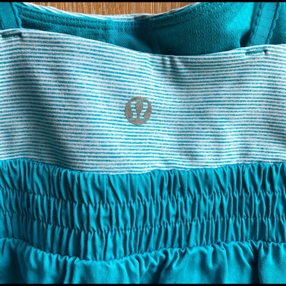 Lululemon Flowy Workout Top - Picture 6 of 8